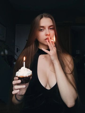 Юна